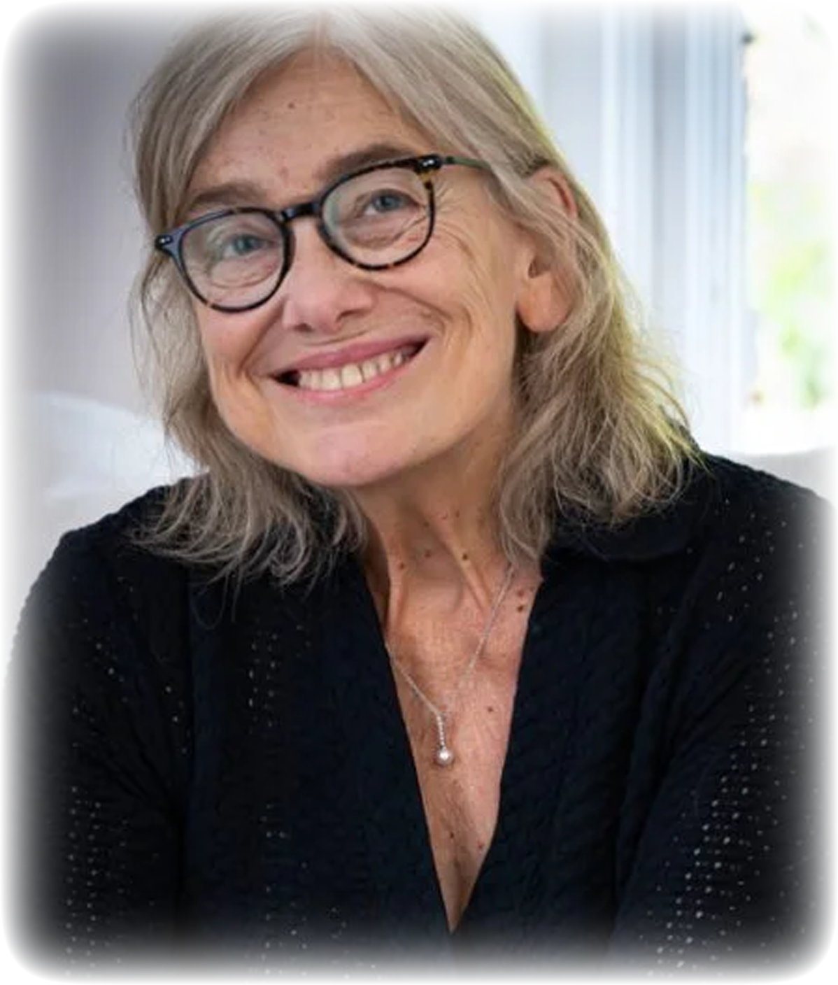 Portrait of Lefke Karavit pediatric endocrinologist